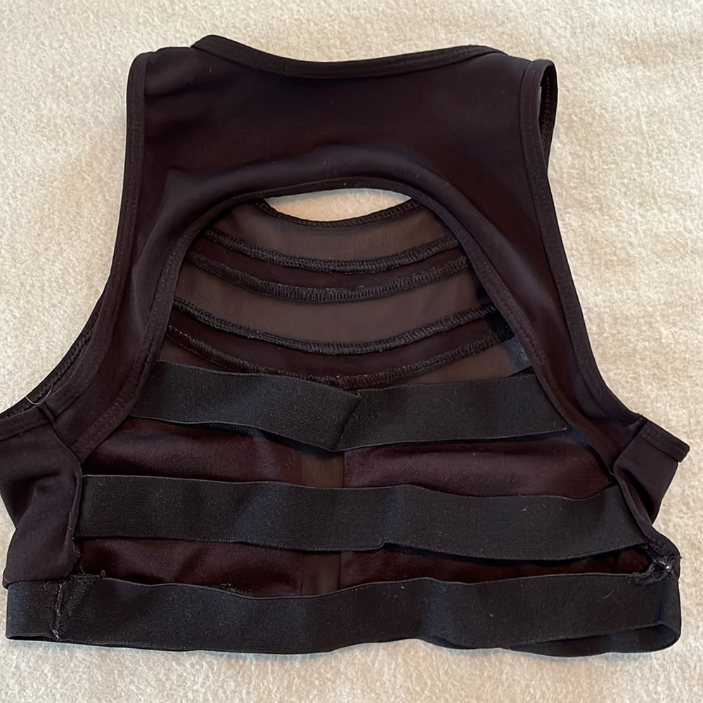 Small/Medium - Crop Top Bundle - Picture 8 of 9
